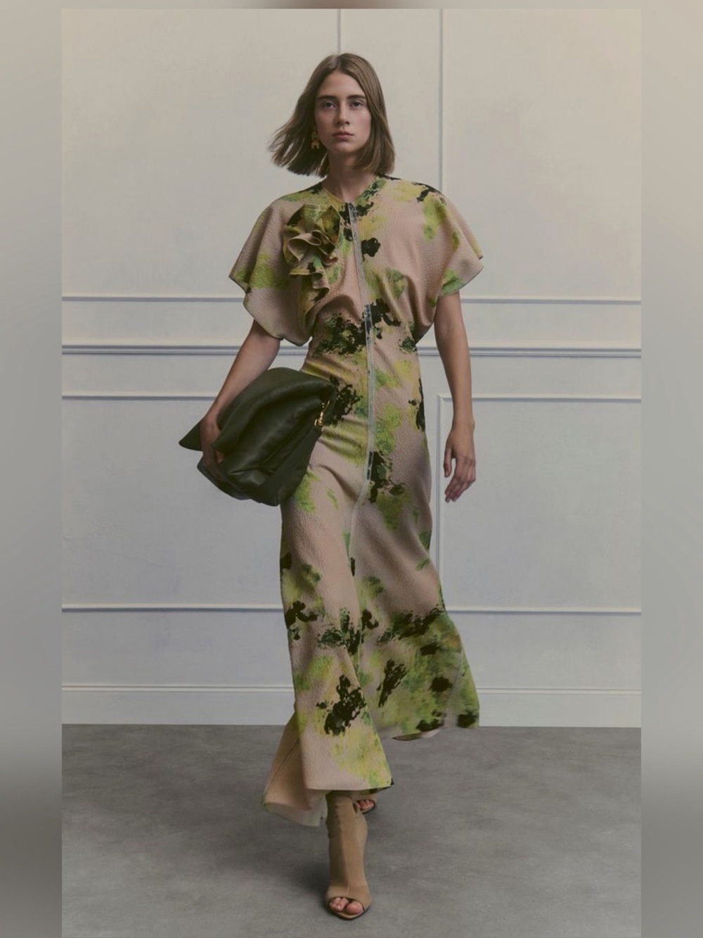 Victoria Beckham Printed Cloqué Midi Dress Blush Floral Size 2